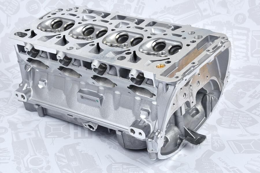 SİLİNDİR KAPAĞI AUDI A4-A5-A6-AQ5 2.0 TFSI CDNB-CDNC | OEM:06H103064L