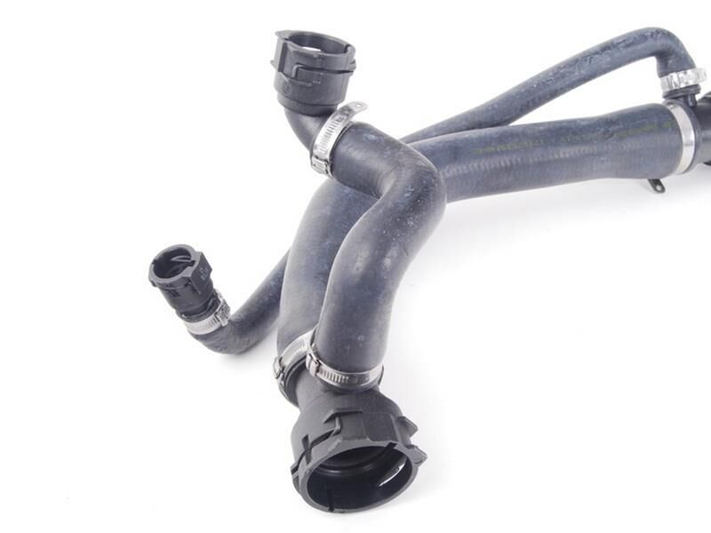 RADYATÖR HORTUMU ÜST E60 | OEM:17127519248