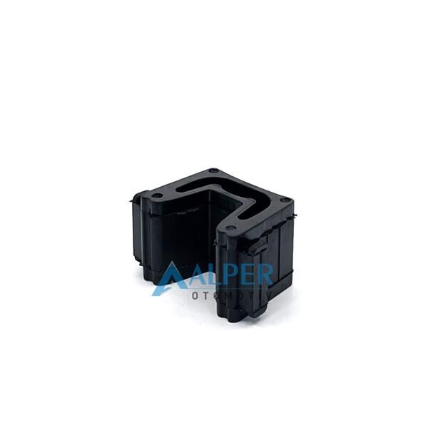 RADYATÖR ÜST LASTİĞİ CAPTUR-CLIO IV-LGN III-LATITUDE-TALISMAN-DOKKER-DUSTER-LOGAN-LODGY-SANDERO | OEM:215060007R