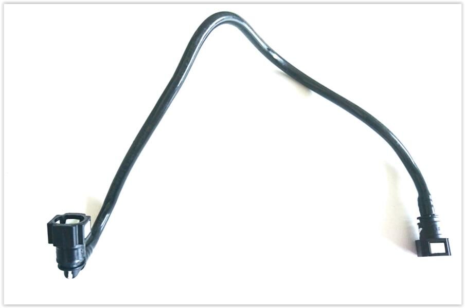 YAKIT BESLEME BORUSU PEUGEOT P307 00>12 P308 08>21 1.4-1.6-2.0 16V VTI-THP | OEM:1525.CE