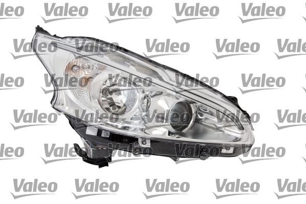 SOL FAR P208 12>19 ELEKTRİKLİ H7 MOTORLU LED GÜNDÜZ FARLI | OEM:1685352580-1608206580-1609697180