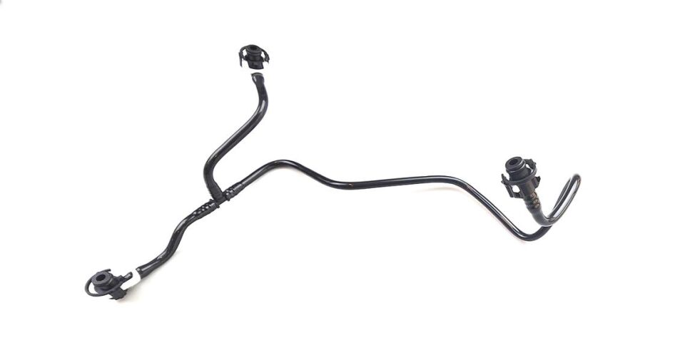 YAKIT BORUSU IVECO | OEM:504120585